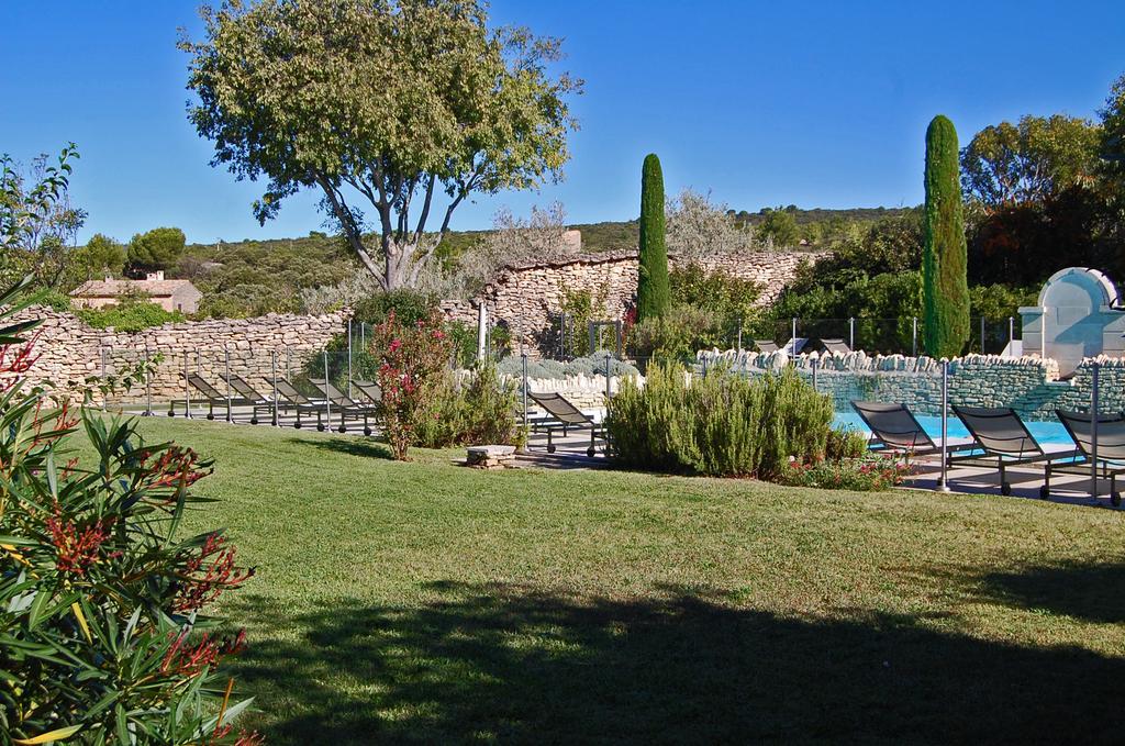 Cypres Du Paradis A Gordes Exteriér fotografie